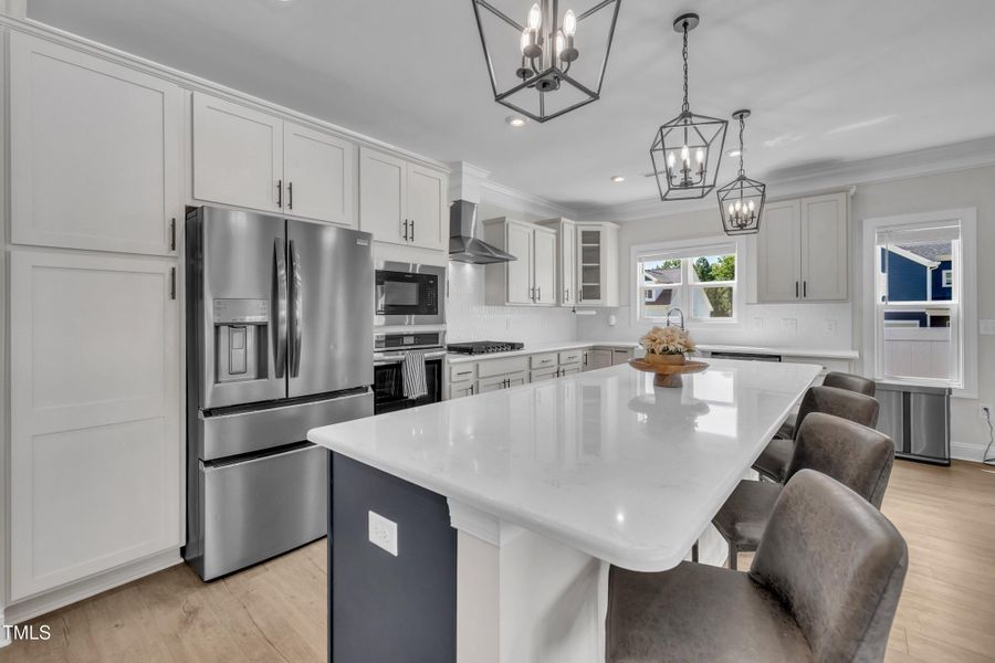 22-1301 Rose Finch-26