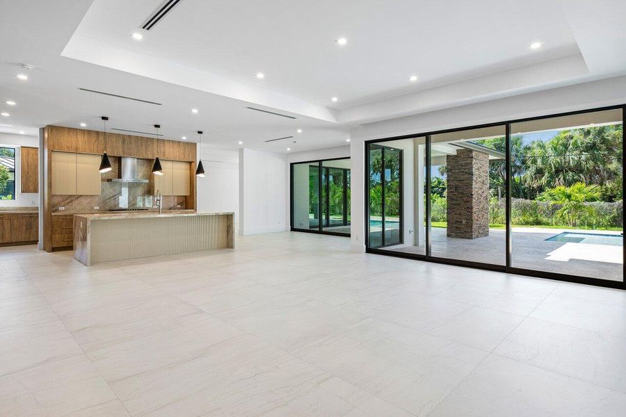 Spacious, unfurnished interior of a new home in , Delray Beach (Image 74).