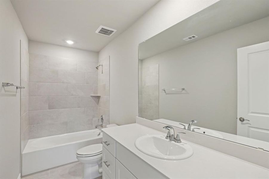 Photo is not of the actual home, but is an inspirational photo of builder’s model home and may depict options, furnishings, and/or decorator features that are not included.