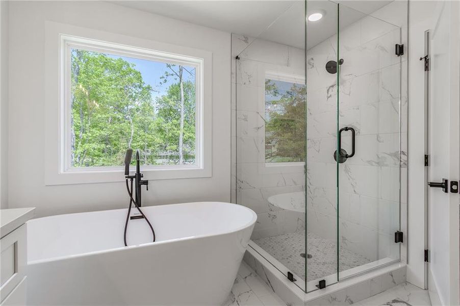 Furnished interior view inside a new home in , Gainesville (Image 5).