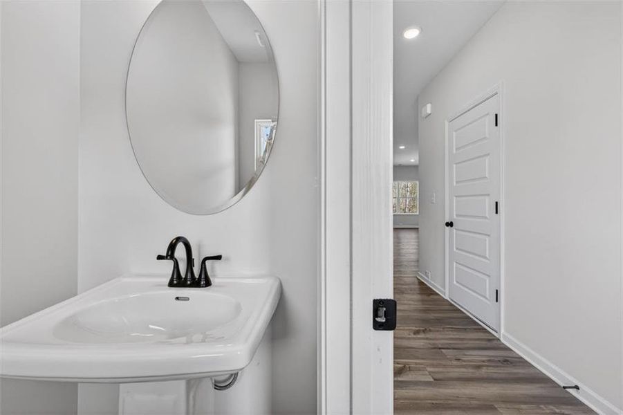 Furnished interior view inside a new home in Sanders Park, Austell (Image 10).