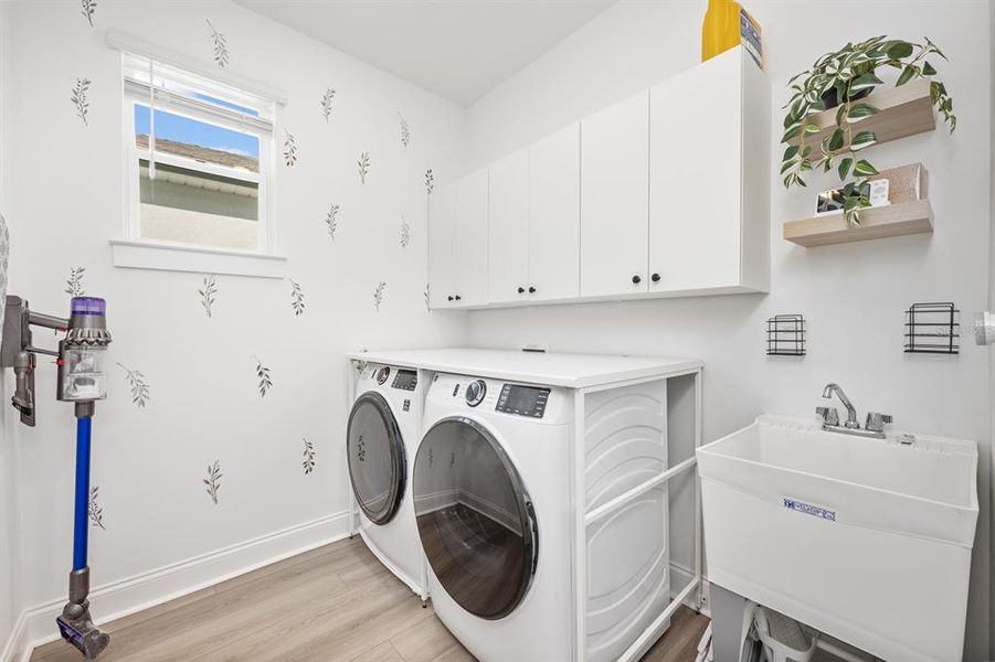 Furnished interior view inside a new home in Osprey Ranch, Winter Garden (Image 17). Furnished interior view inside a new home in Osprey Ranch, Winter Garden (Image 17).