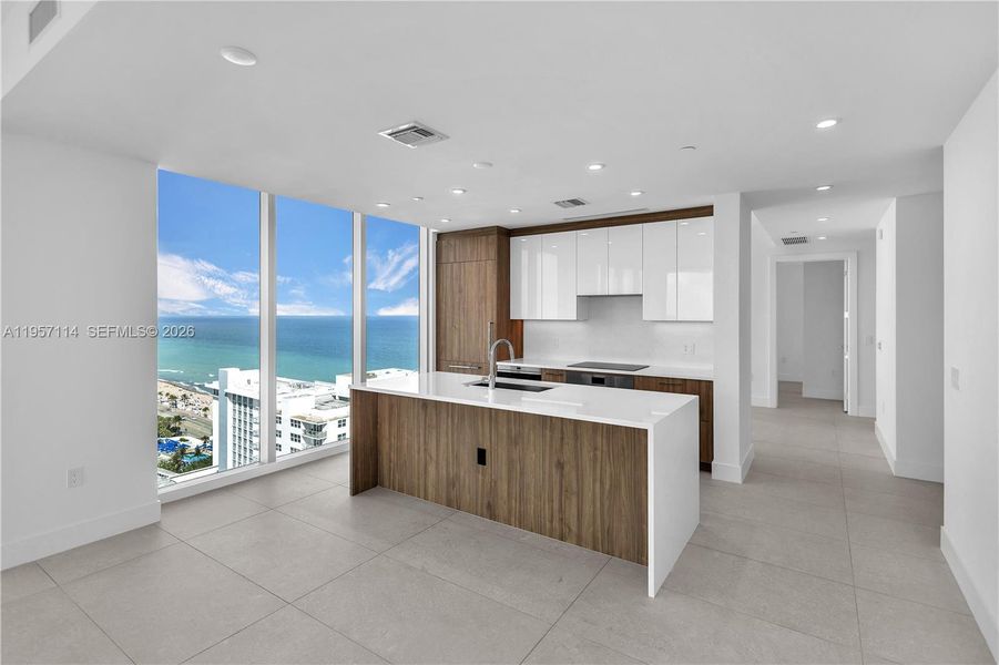 Furnished interior view inside a new home in , Fort Lauderdale (Image 8).