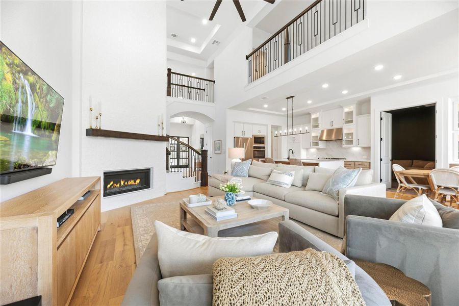 Furnished interior view inside a new home in Sienna, Missouri City (Image 41).