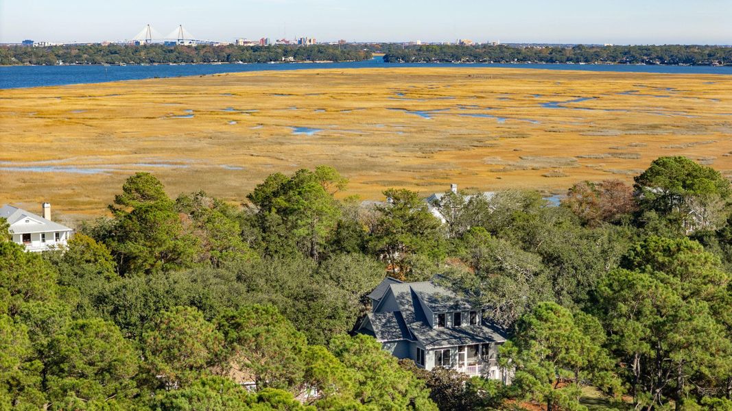 Image 89 of a home in .