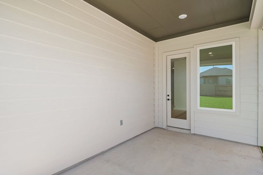 Spacious, unfurnished interior of a new home in Park Collection At Park Central, Georgetown (Image 43). Spacious, unfurnished interior of a new home in Park Collection At Park Central, Georgetown (Image 43).
