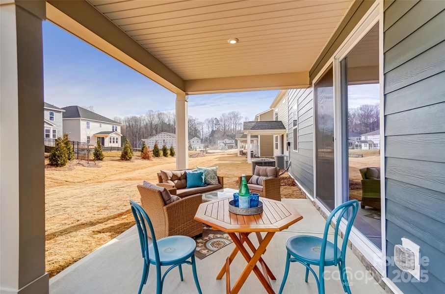 For representaional purposes only. Actual exterior colors and interior finishes may vary. Home is in framing stage! For representaional purposes only. Actual exterior colors and interior finishes may vary. Home is in framing stage!