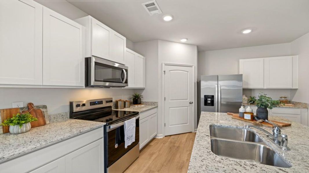 Furnished interior view inside a new home in Rolling Meadows, Jasper (Image 60).