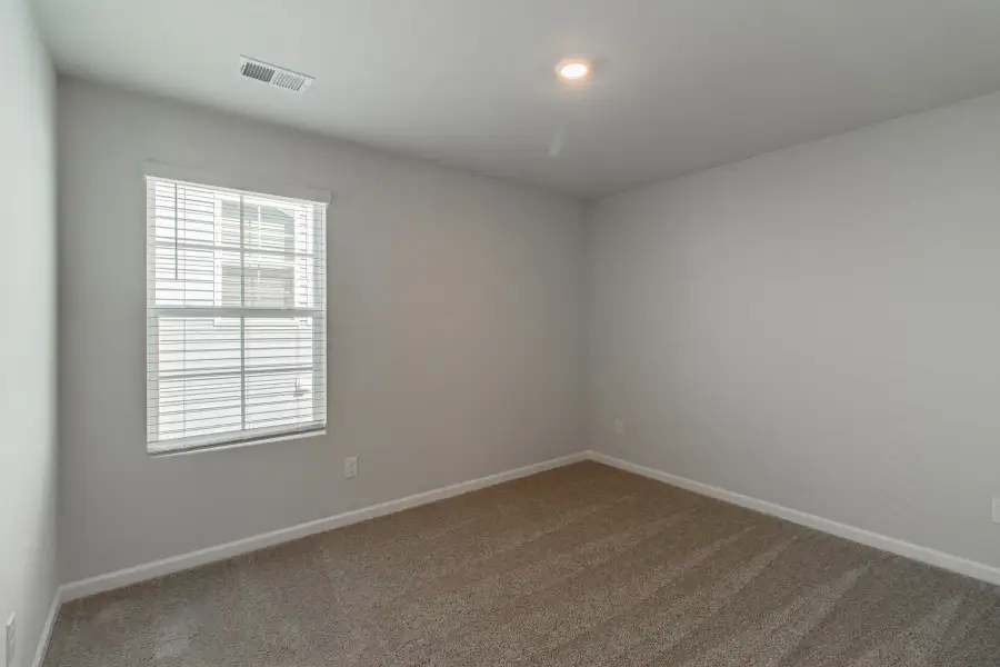 Spacious, unfurnished interior of a new home in Killians Crossing, Blythewood (Image 33). Spacious, unfurnished interior of a new home in Killians Crossing, Blythewood (Image 33).