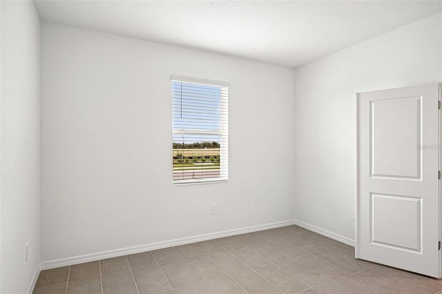 Spacious, unfurnished interior of a new home in Southpointe, Palmetto (Image 22). Spacious, unfurnished interior of a new home in Southpointe, Palmetto (Image 22).
