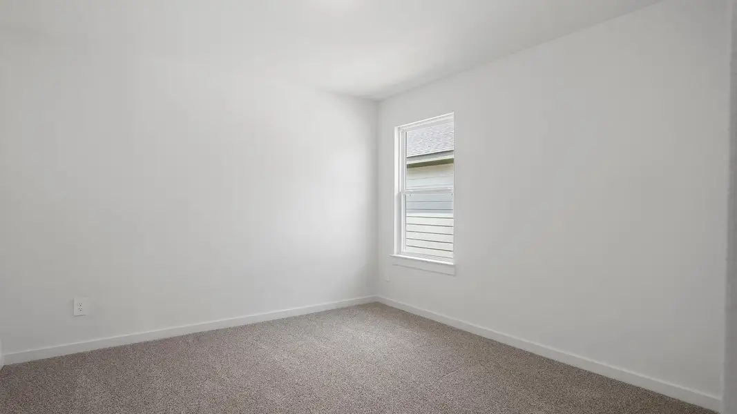 Spacious, unfurnished interior of a new home in Tamarron, Fulshear (Image 17).
