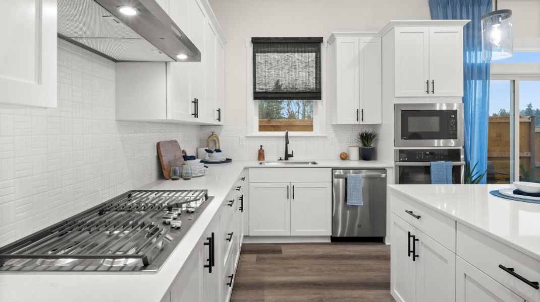 Representative furnished interior of a home built from the Ladd by Risewell Homes in Elevon, Lavon (Image 6).