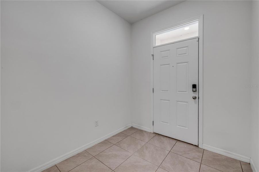 Spacious, unfurnished interior of a new home in , Daytona Beach (Image 16). Spacious, unfurnished interior of a new home in , Daytona Beach (Image 16).