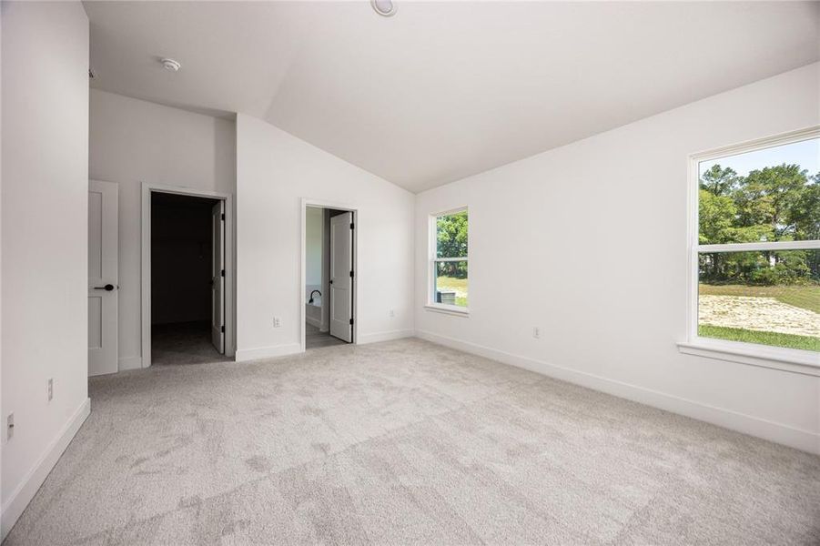 Spacious, unfurnished interior of a new home in Kirkland Farms, Alachua (Image 21).