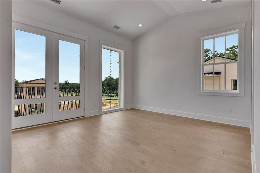 Spacious, unfurnished interior of a new home in , Fayetteville (Image 36).