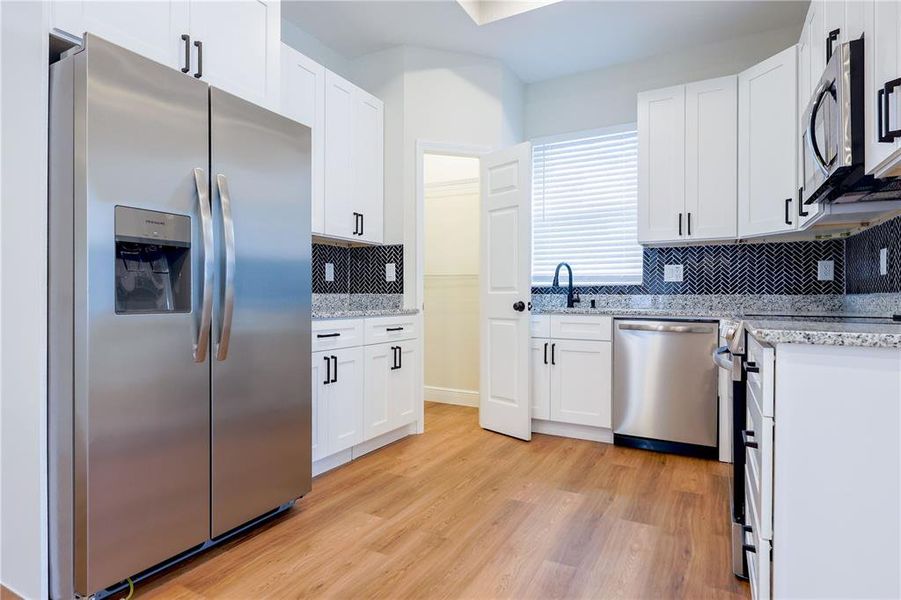 Furnished interior view inside a new home in , Tampa (Image 33). Furnished interior view inside a new home in , Tampa (Image 33).