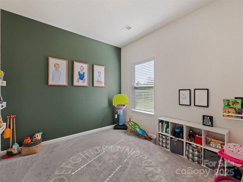 Image 43 of a home in . Image 43 of a home in .