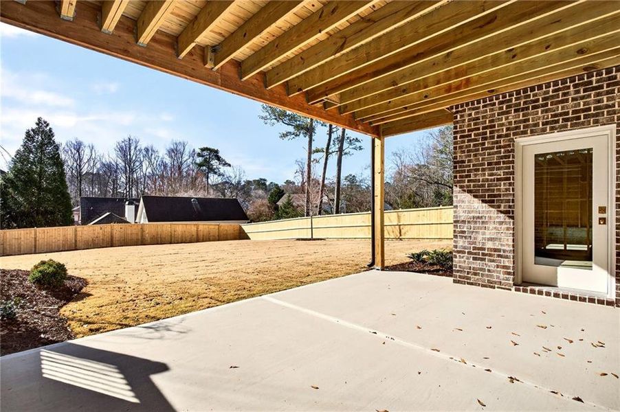 Exterior details and patio area of a home in , Roswell (Image 3).