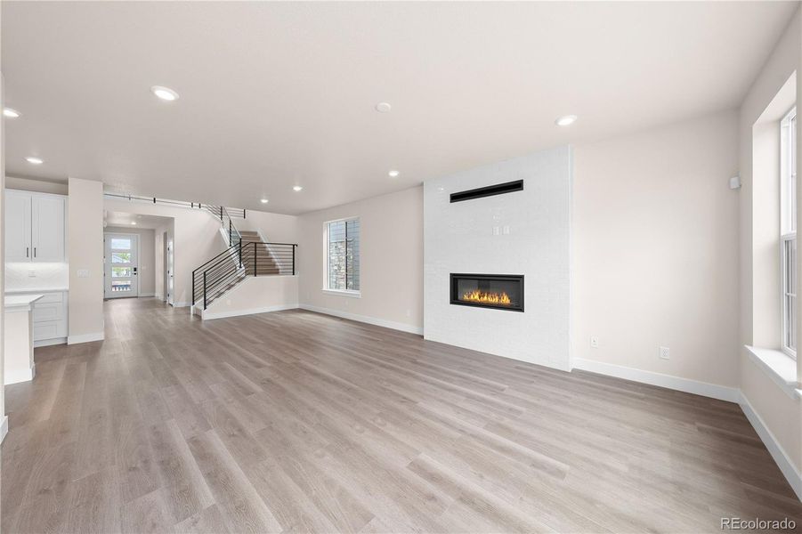 Spacious, unfurnished interior of a new home in Harmony at Sterling Ranch, Littleton (Image 30). Spacious, unfurnished interior of a new home in Harmony at Sterling Ranch, Littleton (Image 30).