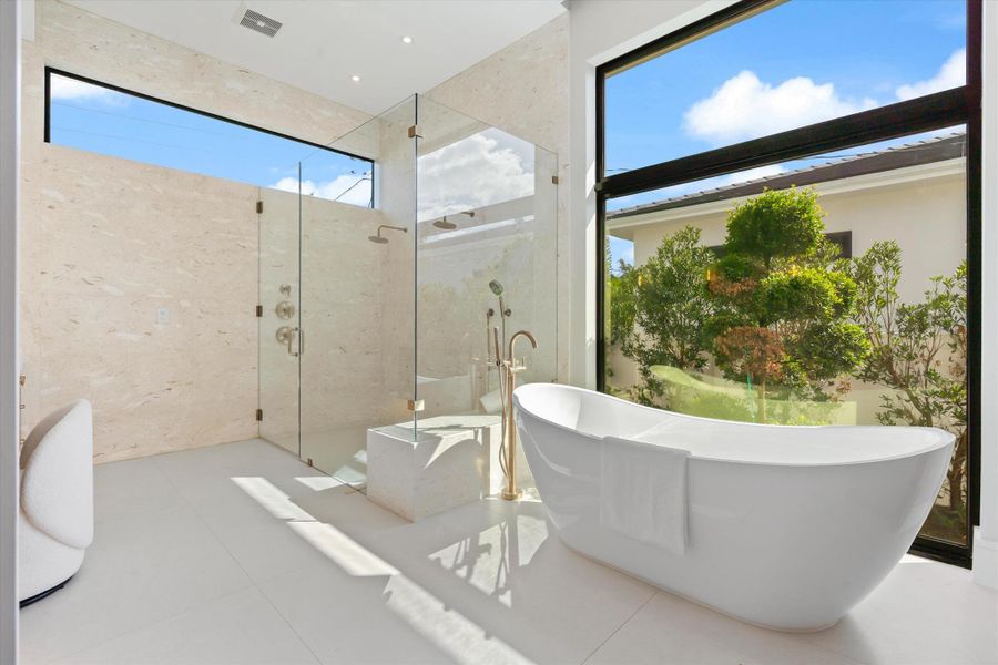 Furnished interior view inside a new home in , Fort Lauderdale (Image 35). Furnished interior view inside a new home in , Fort Lauderdale (Image 35).