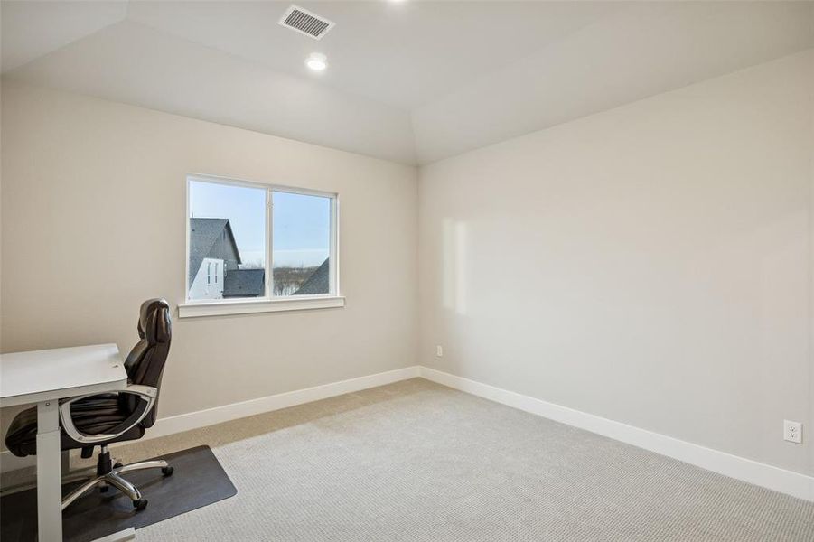 Spacious, unfurnished interior of a new home in , Celina (Image 21).