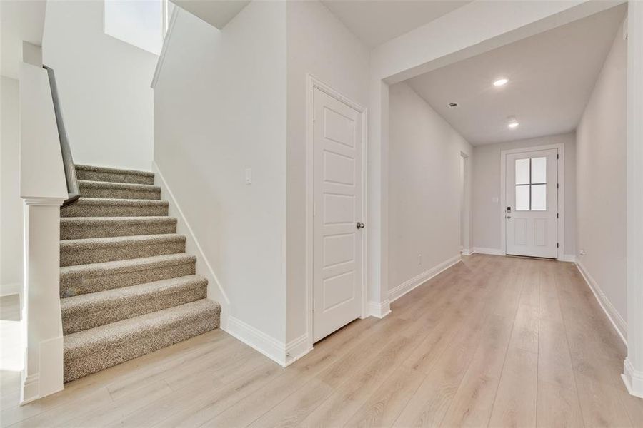 Spacious, unfurnished interior of a new home in Villages of Hurricane Creek, Anna (Image 22). Spacious, unfurnished interior of a new home in Villages of Hurricane Creek, Anna (Image 22).