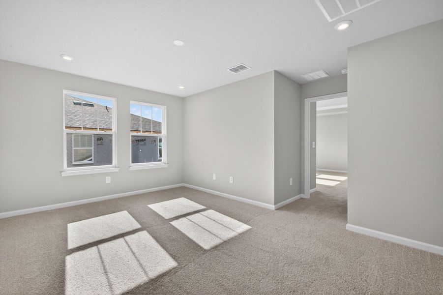 Spacious, unfurnished interior of a new home in Crosswind Ranch, Parrish (Image 12).