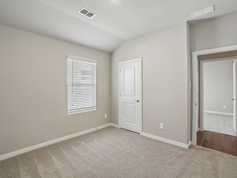 Spacious, unfurnished interior of a new home in Stella Hills, Denton (Image 20). Spacious, unfurnished interior of a new home in Stella Hills, Denton (Image 20).