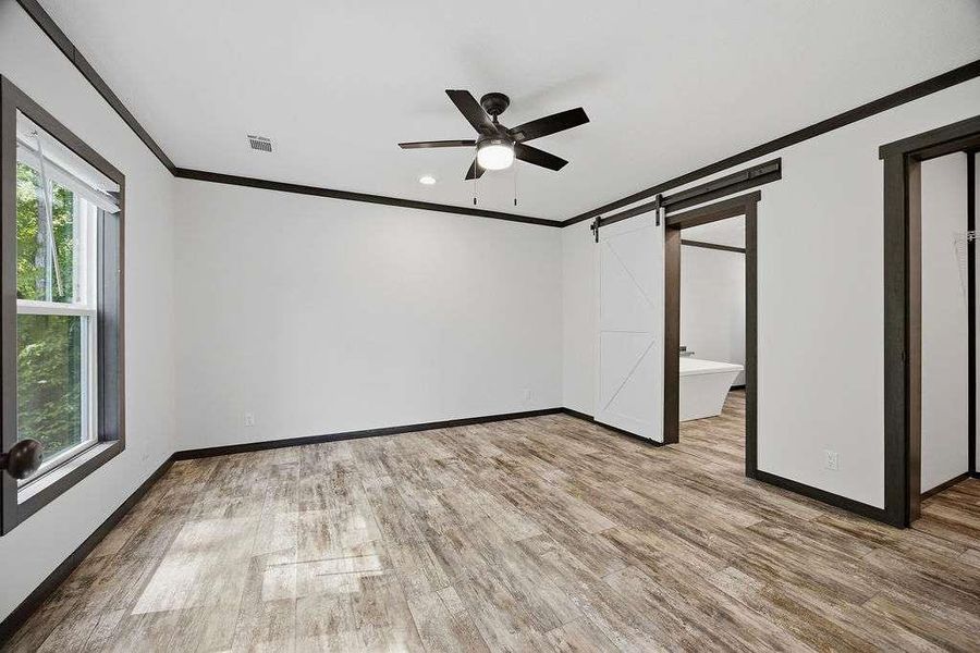 Spacious, unfurnished interior of a new home in , Eatonton (Image 13).