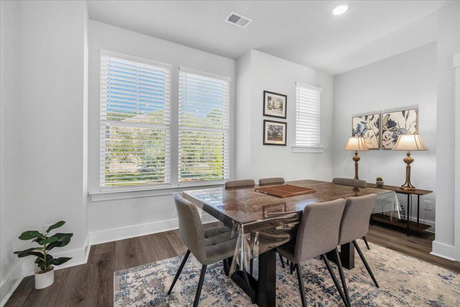 Furnished interior view inside a new home in Coopers Bluff, Hanahan (Image 6). Furnished interior view inside a new home in Coopers Bluff, Hanahan (Image 6).