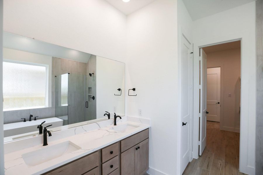 Photos are REPRESENTATIVE of the home /floor plan and are NOT of the actual home.  Selections, features, and room options may vary.