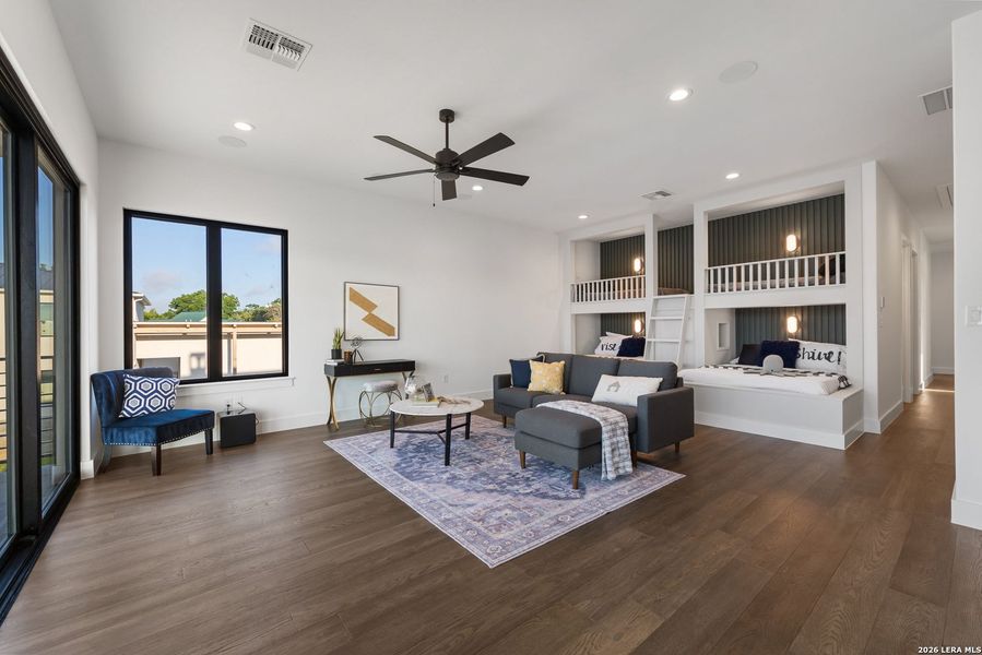 Furnished interior view inside a new home in , Kingsland (Image 32).