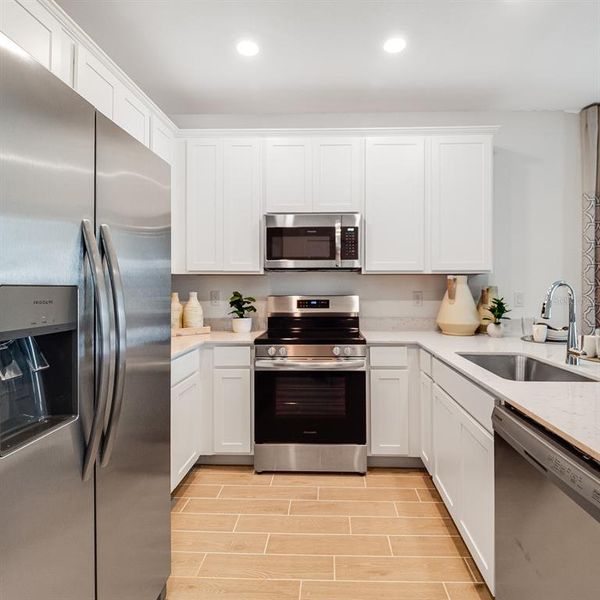 Furnished interior view inside a new home in , Ocala (Image 10).