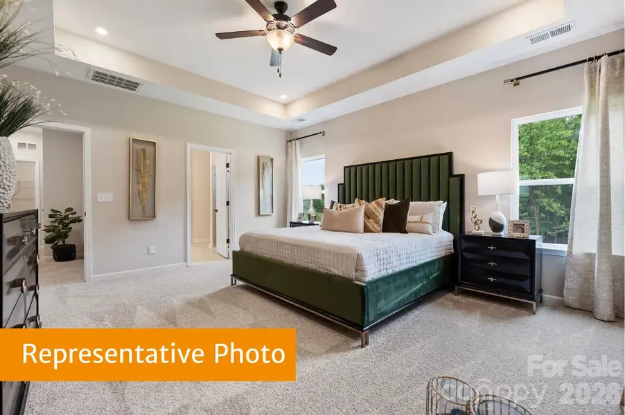 Image 4 of a home in Cedar Meadows.