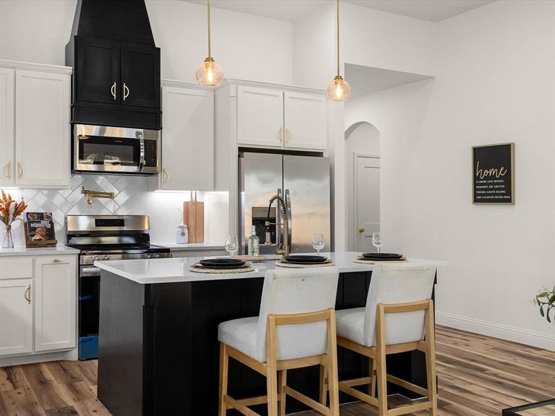 Furnished interior view inside a new home in , Fort Worth (Image 12).