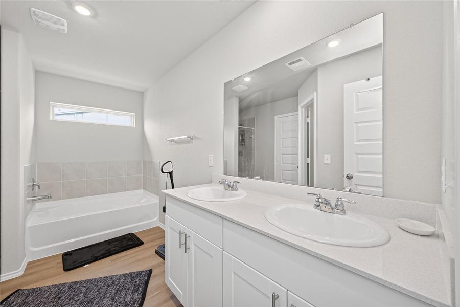 Furnished interior view inside a new home in , Magnolia (Image 24).