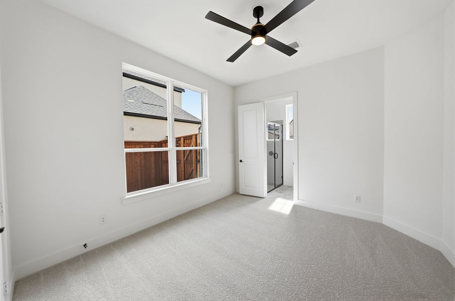 Spacious, unfurnished interior of a new home in Light Farms Graham/Reagan, Celina (Image 21).