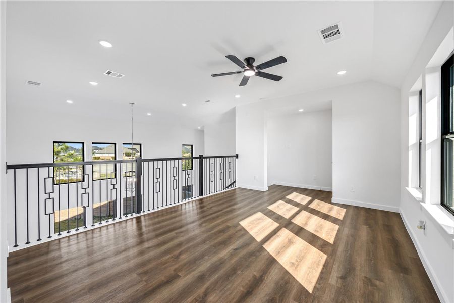 Spacious, unfurnished interior of a new home in , Manvel (Image 20). Spacious, unfurnished interior of a new home in , Manvel (Image 20).