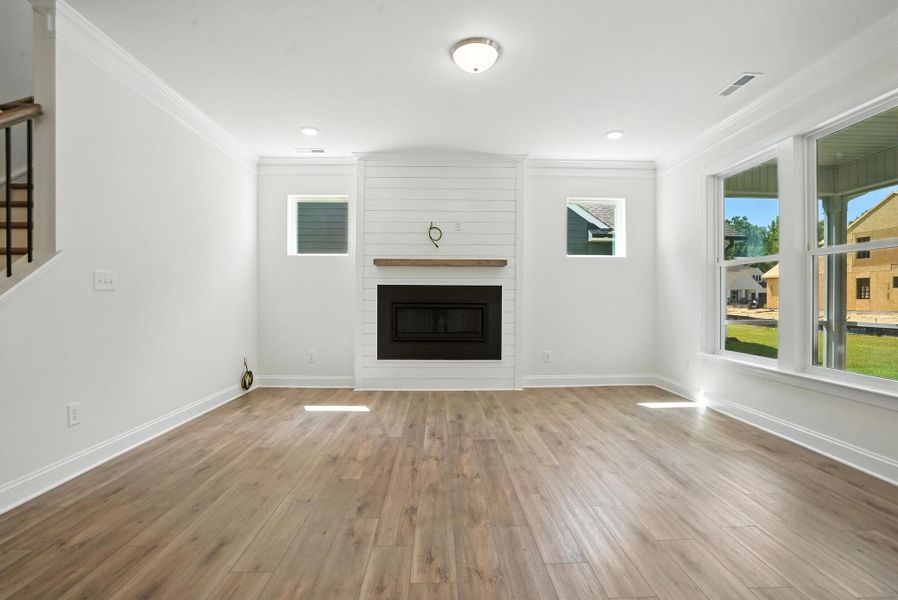Spacious, unfurnished interior of a new home in Heritage - 55+ Community, Wesley Chapel (Image 16).