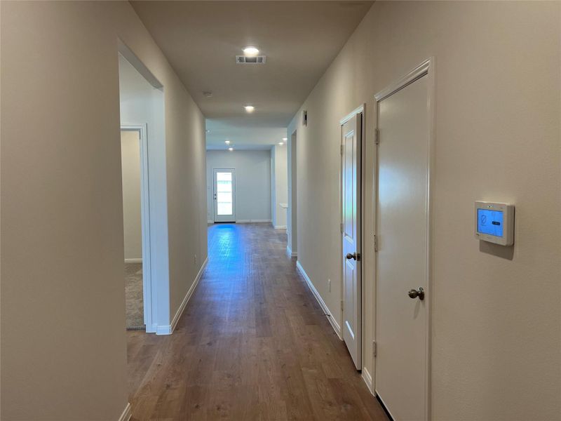 Spacious, unfurnished interior of a new home in , Dayton (Image 21).
