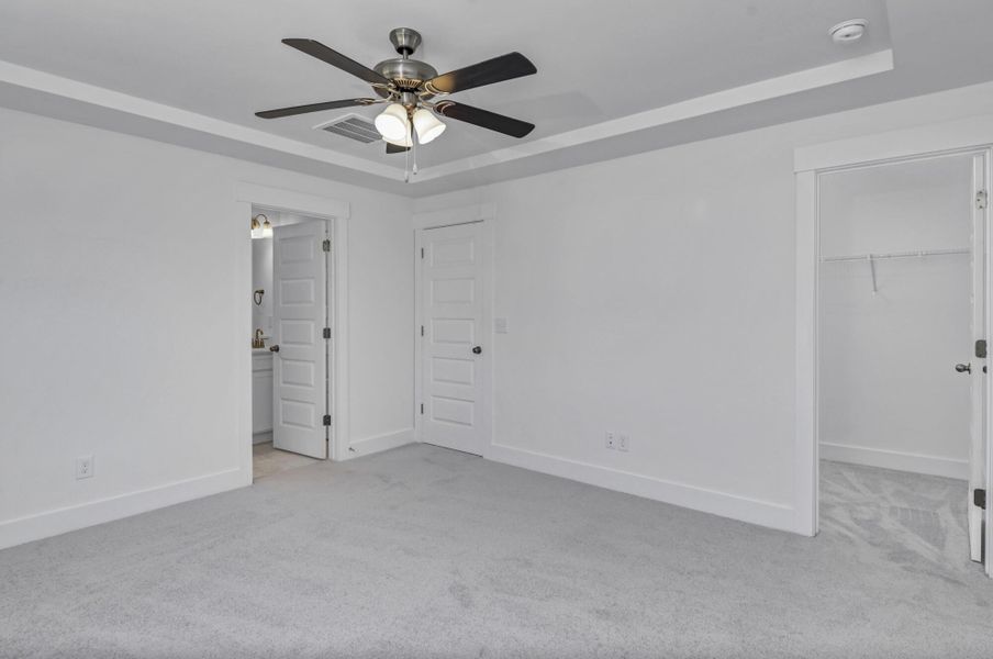 Spacious, unfurnished interior of a new home in Lake Carolina Townhomes, Columbia (Image 34).