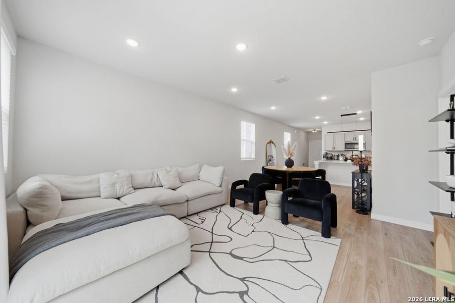 Furnished interior view inside a new home in Blue Ridge Ranch, San Antonio (Image 17).