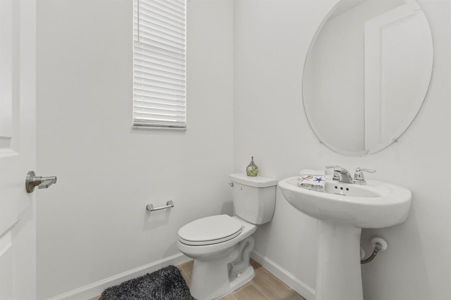 1/2 Bath