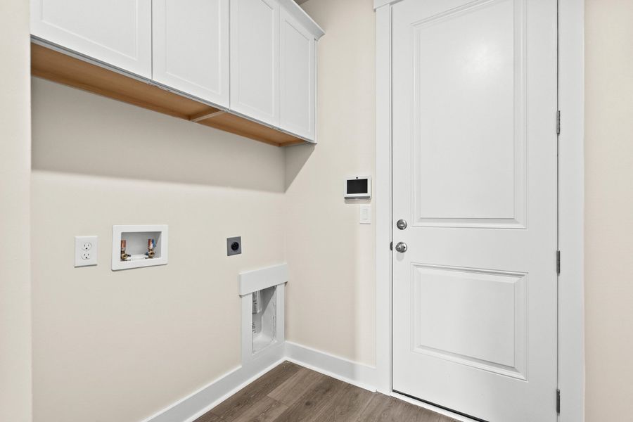Spacious, unfurnished interior of a new home in Horry County Homes, Conway (Image 31). Spacious, unfurnished interior of a new home in Horry County Homes, Conway (Image 31).