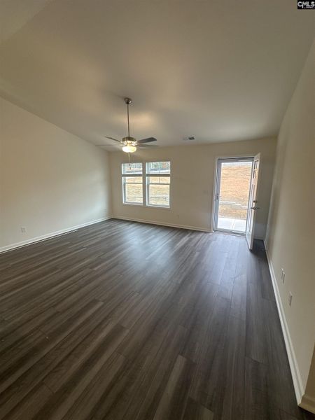 Spacious, unfurnished interior of a new home in Piney Woods Bluff, Columbia (Image 11). Spacious, unfurnished interior of a new home in Piney Woods Bluff, Columbia (Image 11).