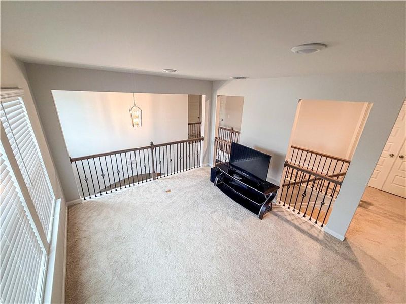 Image 103 of a home in .