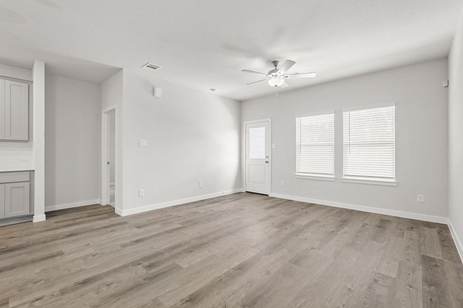 Spacious, unfurnished interior of a new home in Maple Woods, Hockley (Image 11).