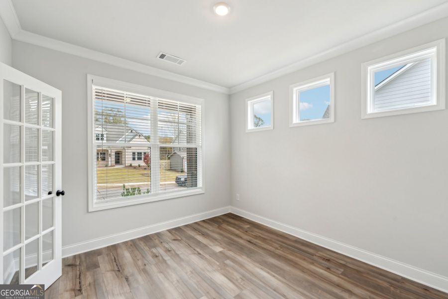 Spacious, unfurnished interior of a new home in Ponderosa Farms Manor, Gainesville (Image 60). Spacious, unfurnished interior of a new home in Ponderosa Farms Manor, Gainesville (Image 60).