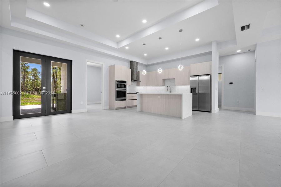 Spacious, unfurnished interior of a new home in , Naples (Image 29). Spacious, unfurnished interior of a new home in , Naples (Image 29).