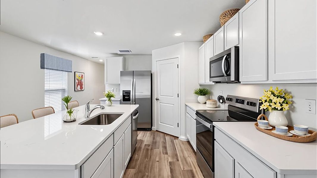 Representative furnished interior of a home built from the HARPER by D.R. Horton in Sherman Oaks, Brooksville (Image 6).